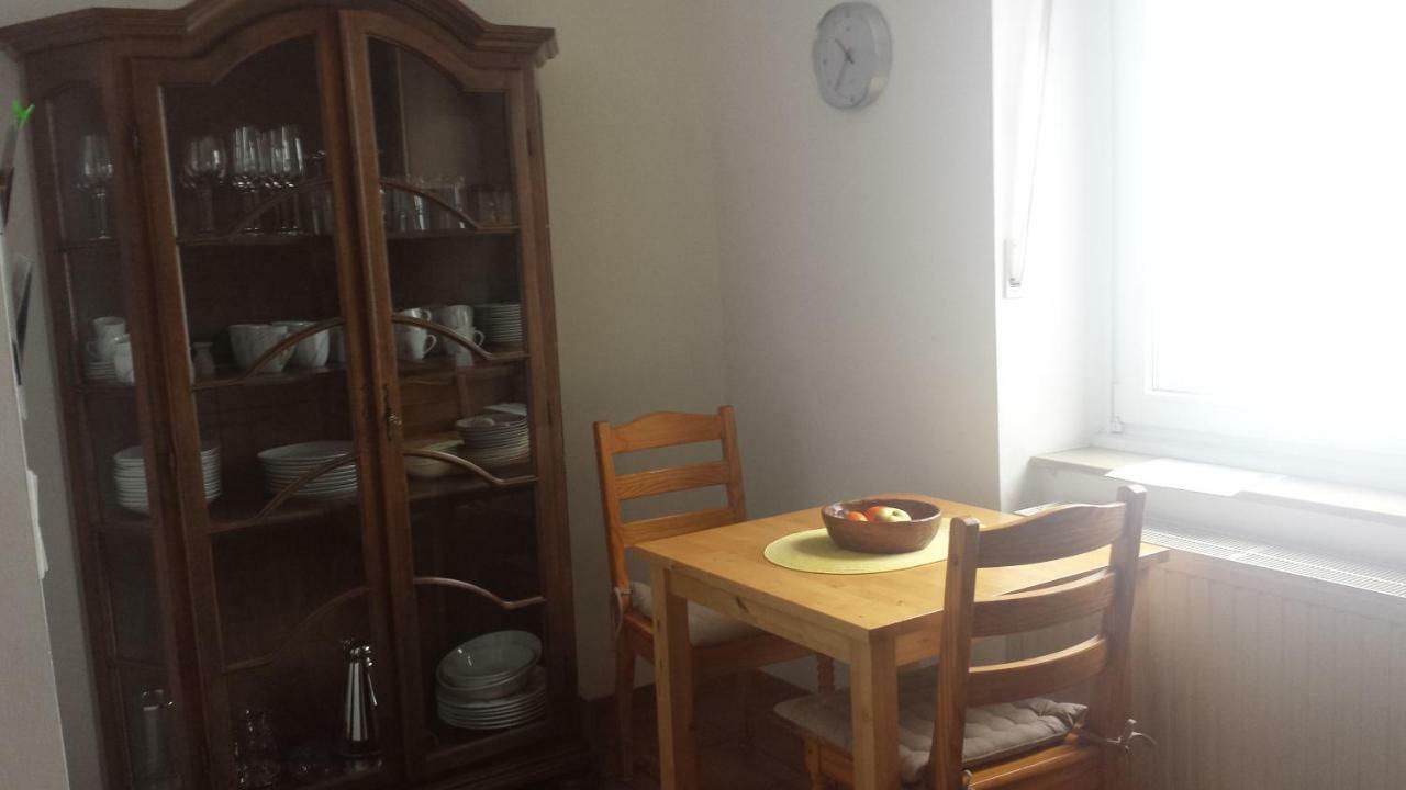 Ferienwohnung Poettershof เครเฟลด์ ภายนอก รูปภาพ